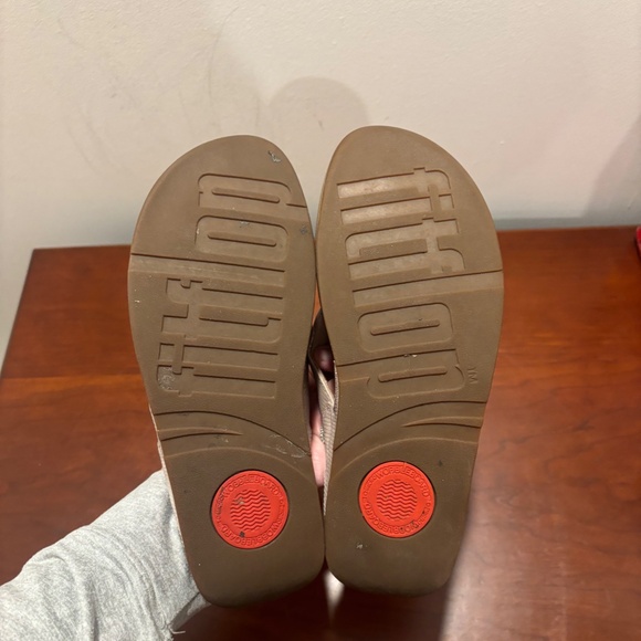 Fitflop Thong Sandals Flip Flops Rose Gold Size 8 - Picture 6 of 7